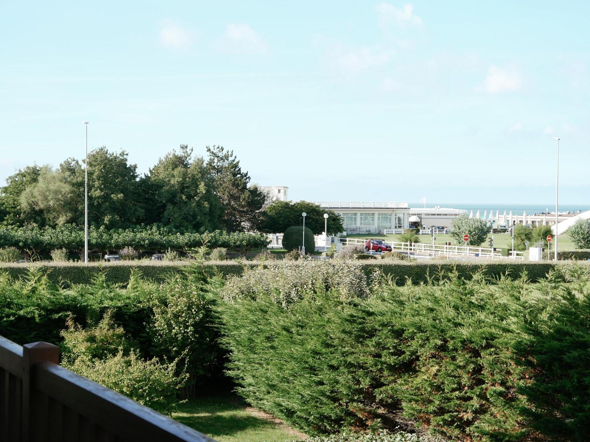 Centre, 2 Pièces - à Pied - Vue * Deauville